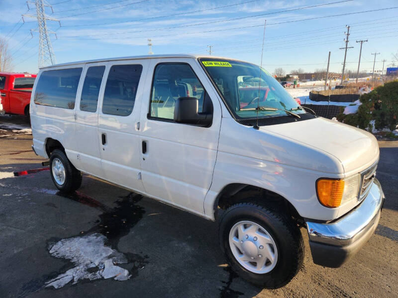 2007 Ford E-Series E-350 SD XLT