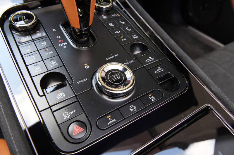 2025 Bentley Continental