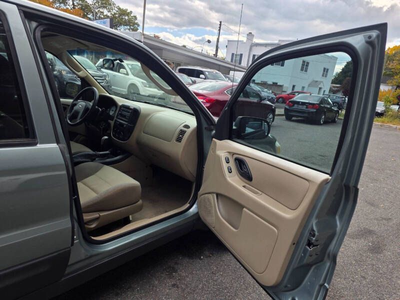 2006 Ford Escape XLS