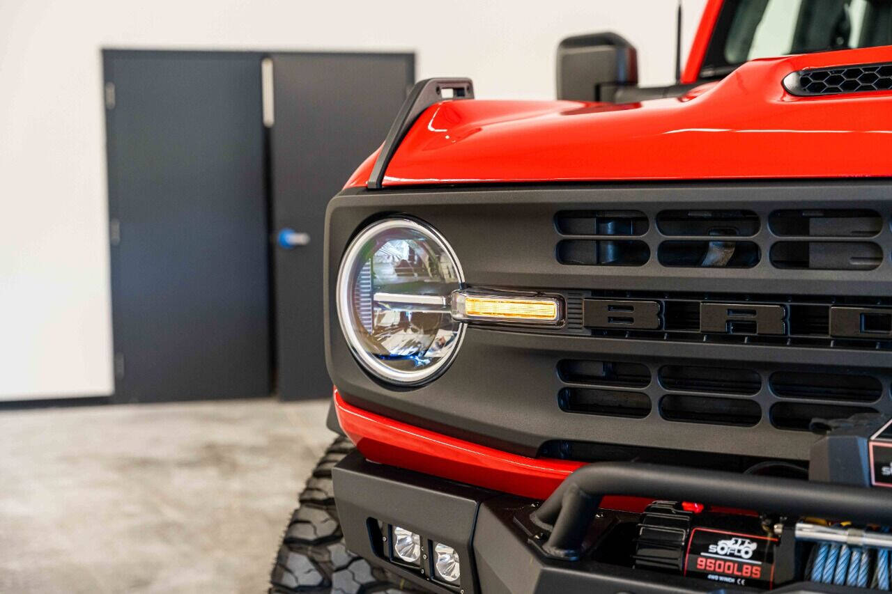 2023 FORD Bronco SUV / Crossover - $67,999