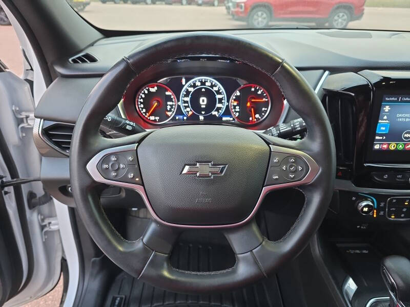 2023 Chevrolet Traverse Premier