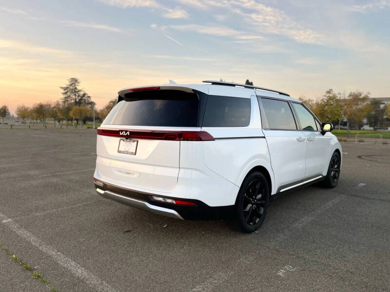 2022 Kia Carnival SX Prestige