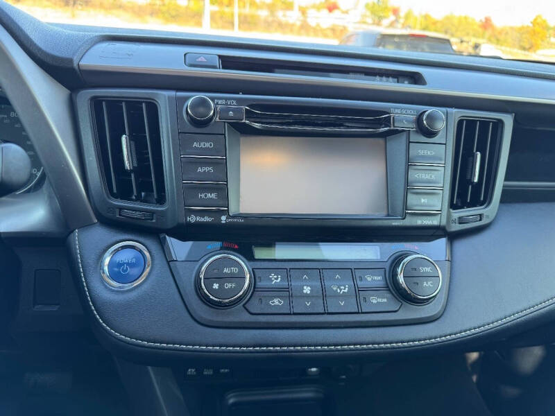 2017 Toyota RAV4 Hybrid XLE