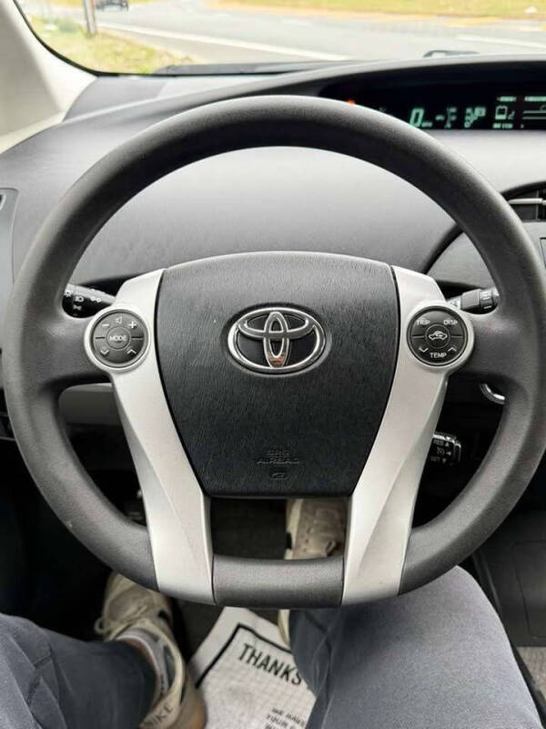 2011 Toyota Prius Two
