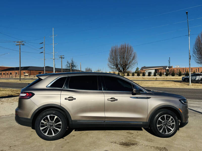 2021 Lincoln Nautilus Standard