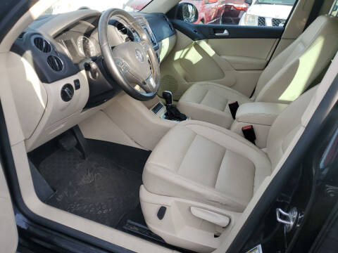 2012 Volkswagen Tiguan SE