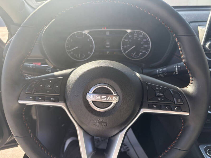 2025 Nissan Sentra SR