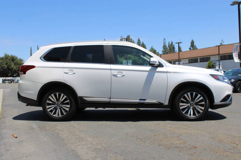 2020 Mitsubishi Outlander