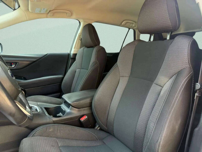 2023 Subaru Outback Premium