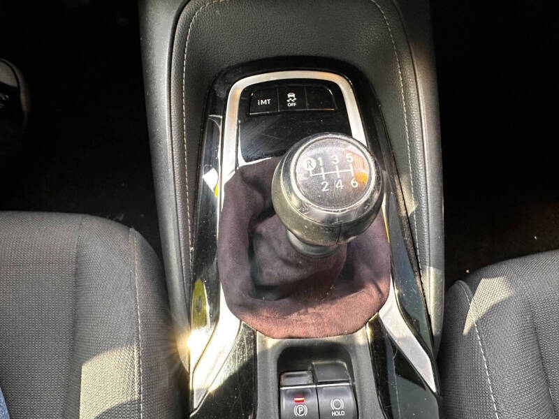 2020 Toyota Corolla Hatchback SE