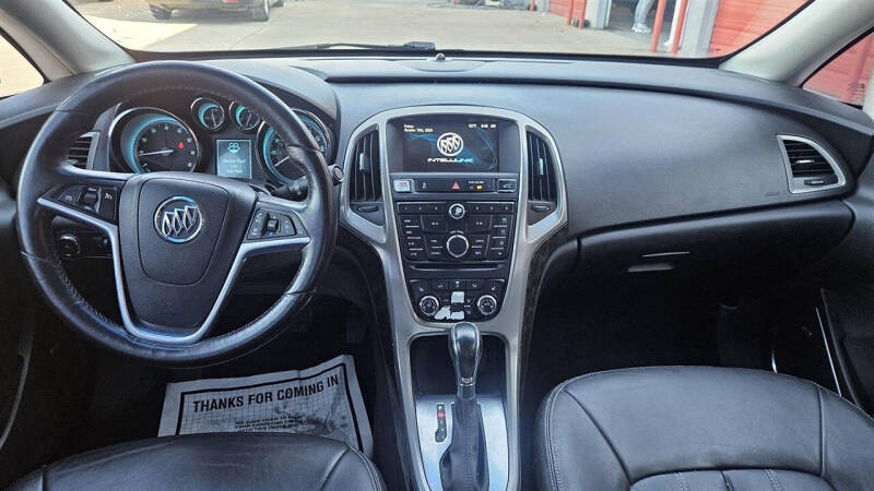 2012 Buick Verano Leather Group