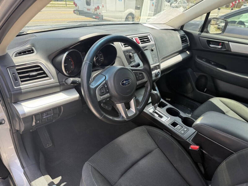 2017 Subaru Outback 2.5i Premium