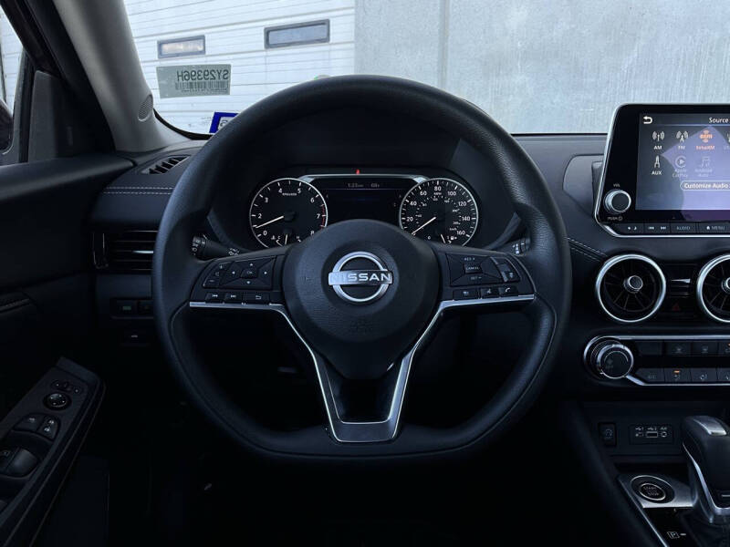 2025 Nissan Sentra SV