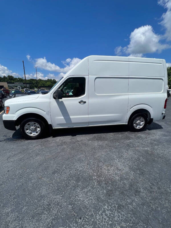 2018 Nissan NV Cargo SV photo 4