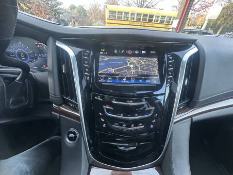 2020 Cadillac Escalade ESV Luxury
