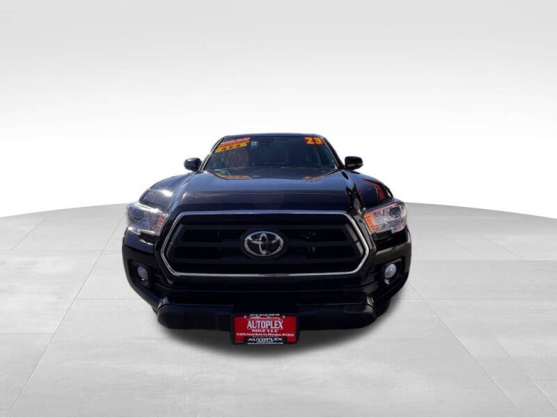 2023 Toyota Tacoma SR5 photo 5