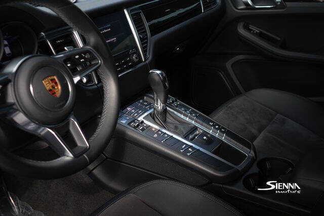 2018 Porsche Macan