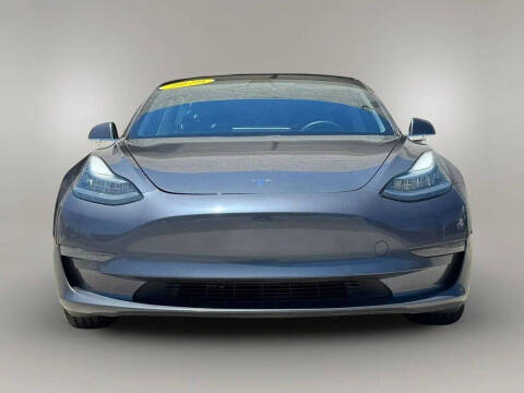 2020 Tesla Model 3 Standard Range Plus