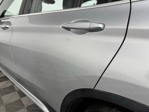 2021 BMW X1 xDrive28i