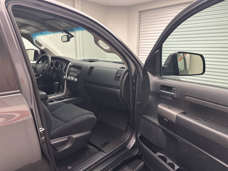 2011 Toyota Tundra Grade