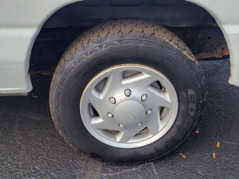 2014 Ford E-Series E-150