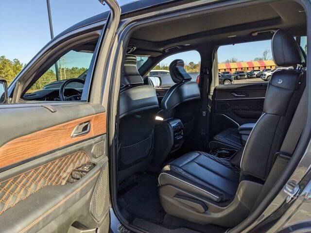 2022 Jeep Grand Cherokee L Summit