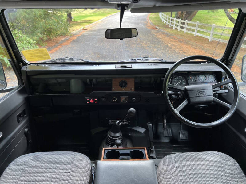 1991 Land Rover Defender