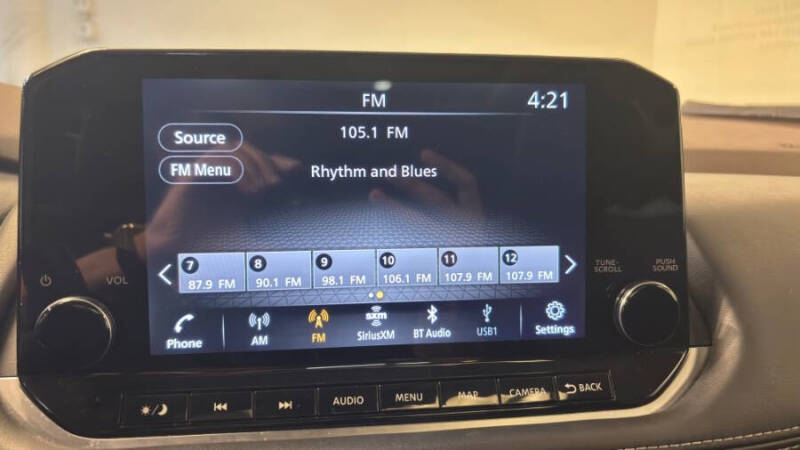 2022 Nissan Rogue SL