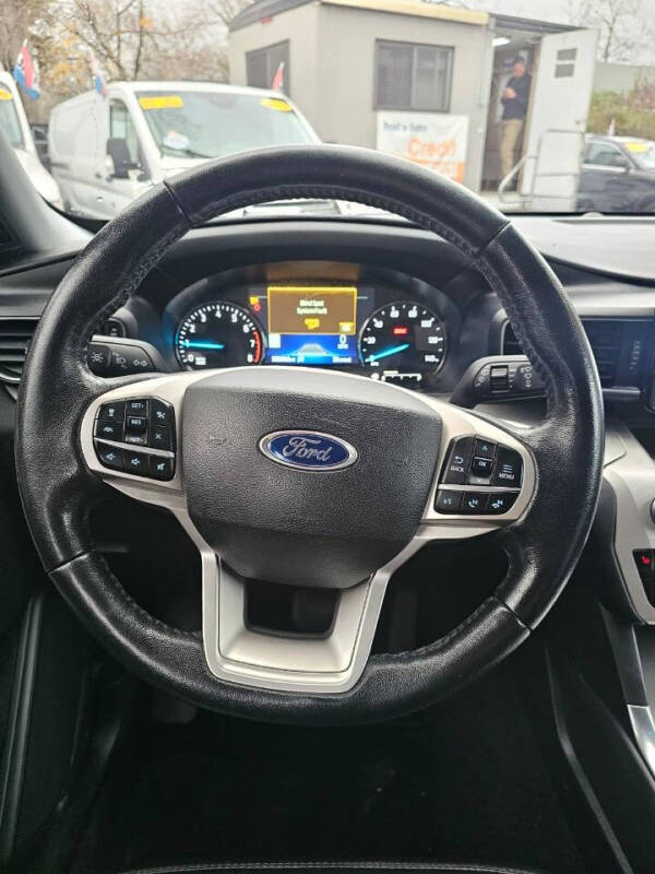 2021 Ford Explorer XLT