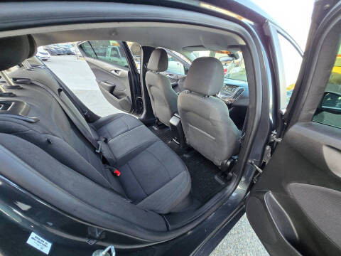 2017 Chevrolet Cruze LT Auto