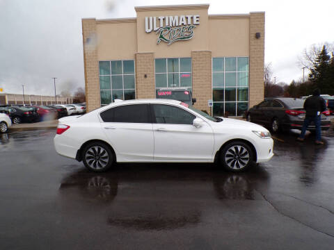 2014 Honda Accord Hybrid for sale at Ultimate Rides in Appleton WI