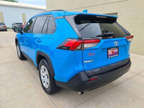2021 Toyota RAV4 LE
