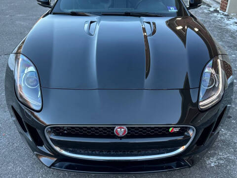 2015 Jaguar F-TYPE V8 S