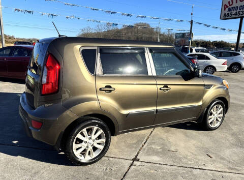 2012 Kia Soul +