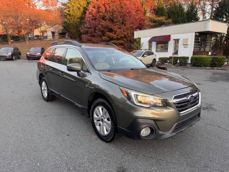 2019 Subaru Outback Premium's photo