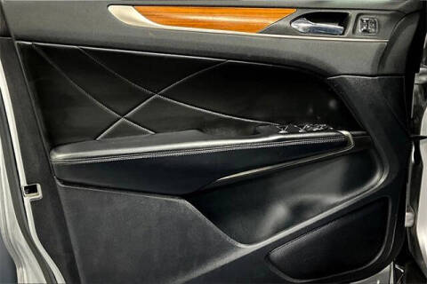 2019 Lincoln MKC Select