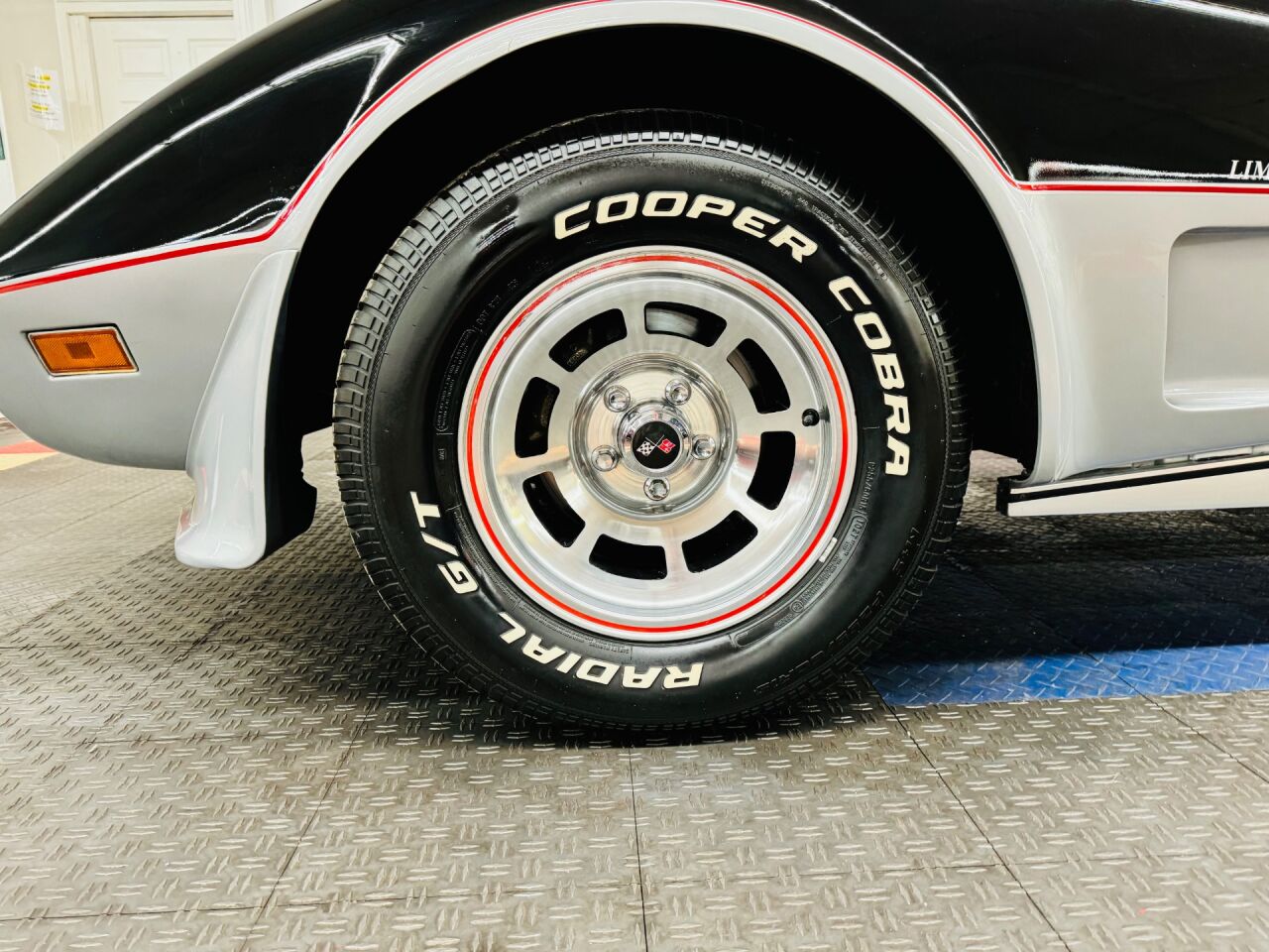 1978 Chevrolet Corvette 23