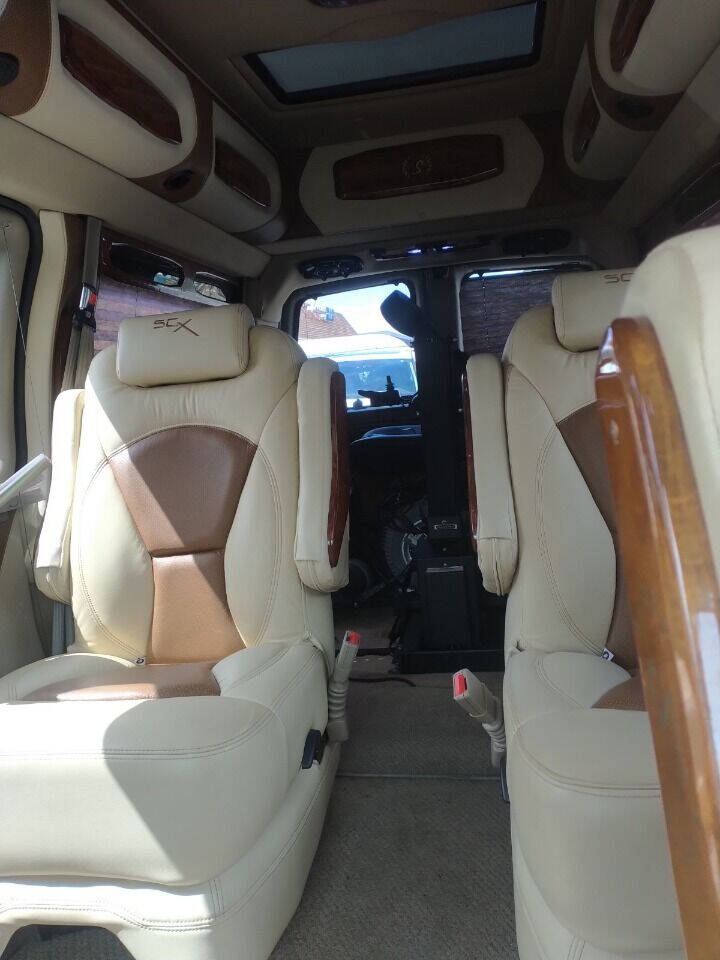 2012 Chevrolet Vanagon Other - $37,500