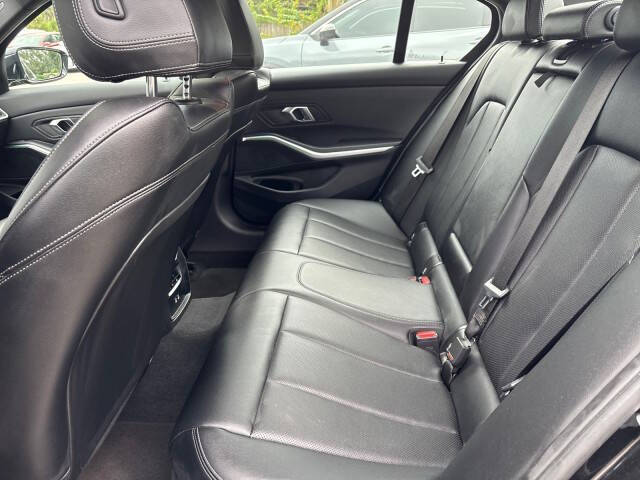 2024 BMW 3 Series 330i