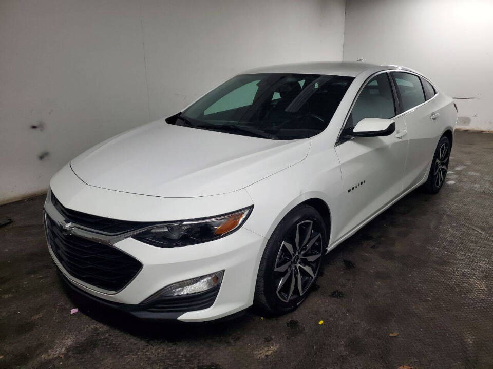 2023 Chevrolet Malibu RS's photo