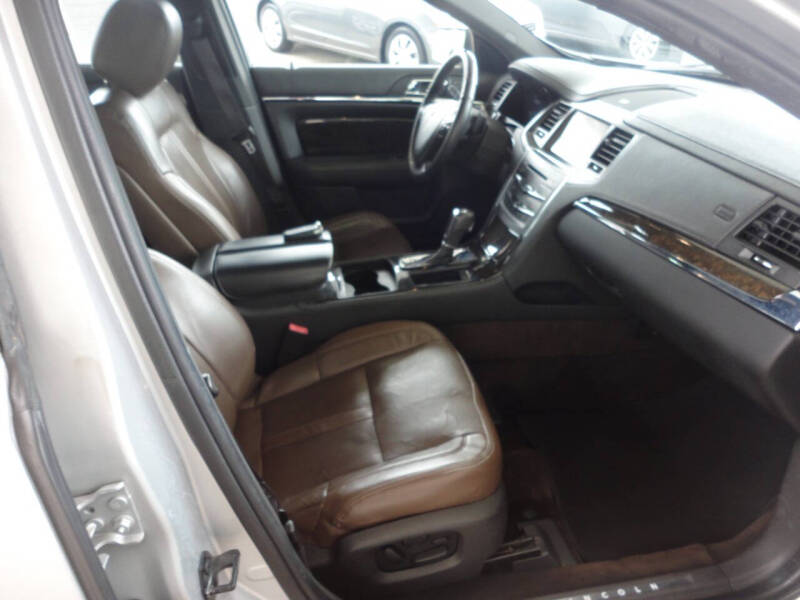 2014 Lincoln MKS