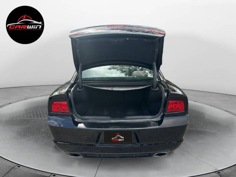 2013 Dodge Charger SE