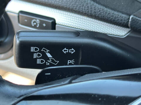 2017 Volkswagen Passat 1.8T R-Line