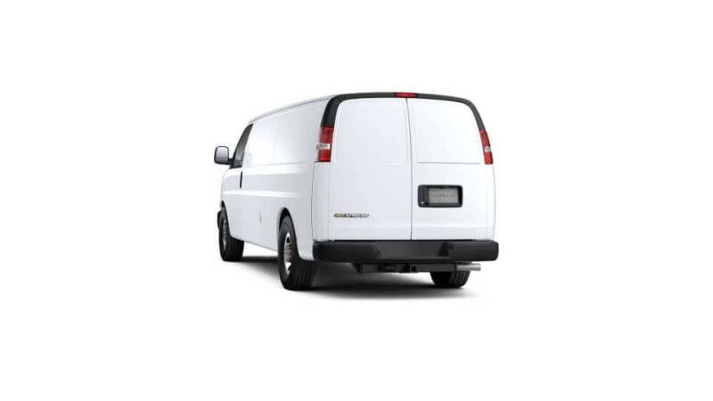 2025 Chevrolet Express 2500