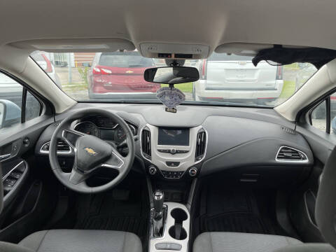 2018 Chevrolet Cruze LS Auto