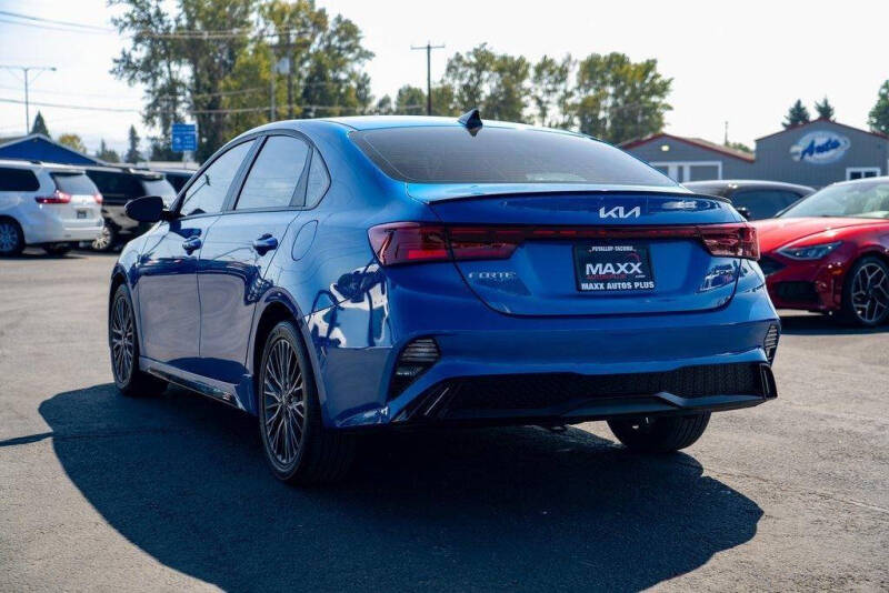 2023 Kia Forte GT-Line