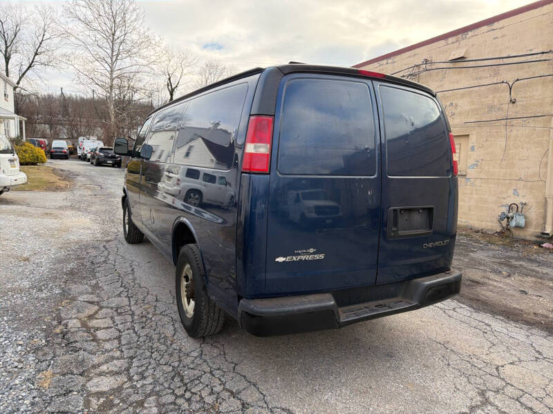 2004 Chevrolet Express 3500