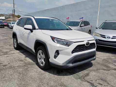 2019 Toyota RAV4 XLE