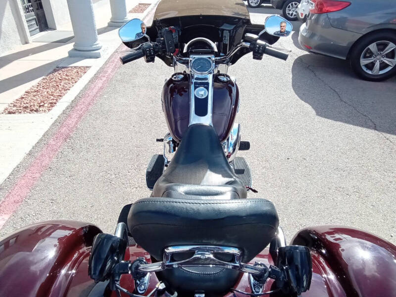 2022 Harley-Davidson Freewheeler