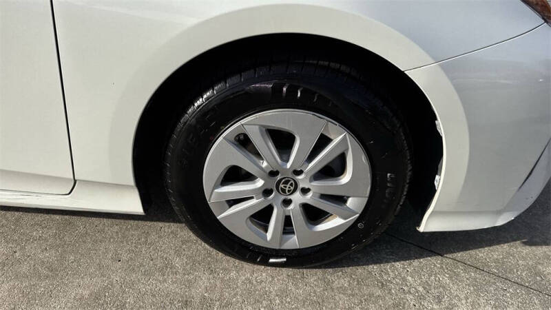 2016 Toyota Prius Two